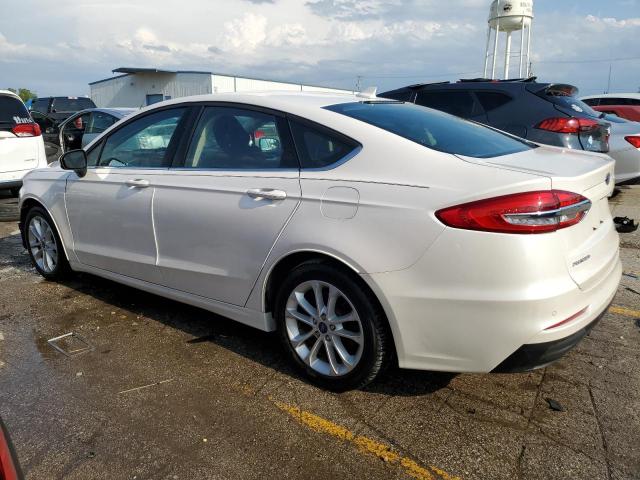 3FA6P0LU5LR226288 Ford Fusion SE 2