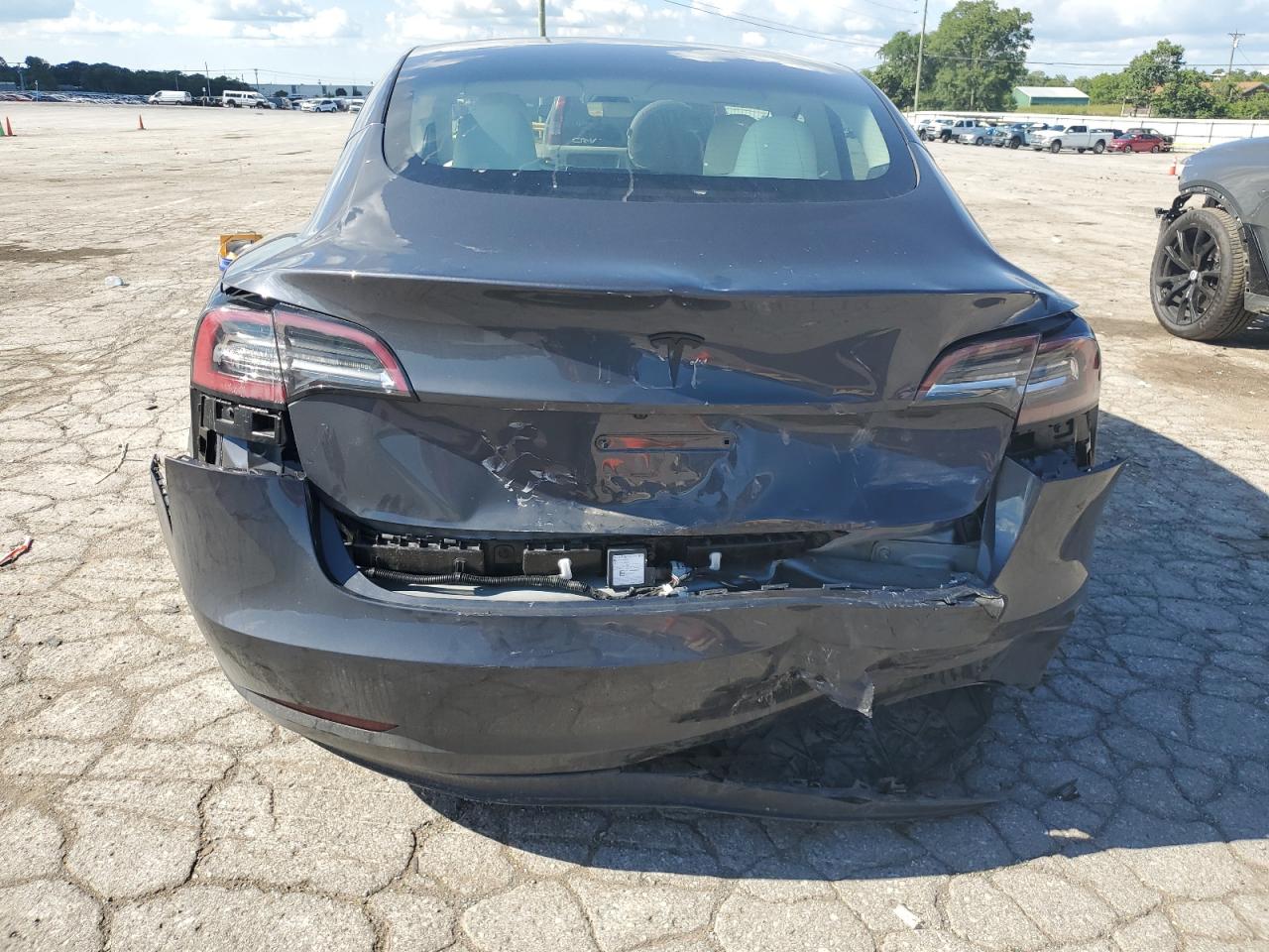 5YJ3E1EA2PF383960 2023 Tesla Model 3