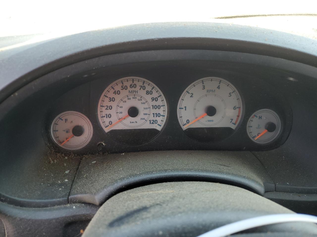 2C4GP44R45R110816 2005 Chrysler Town & Country Lx