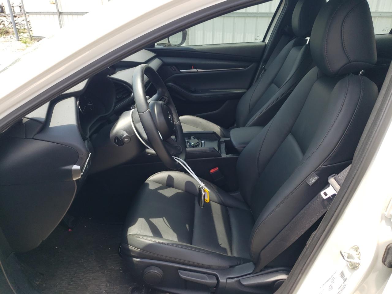 3MZBPABL1NM311228 2022 Mazda 3 Select