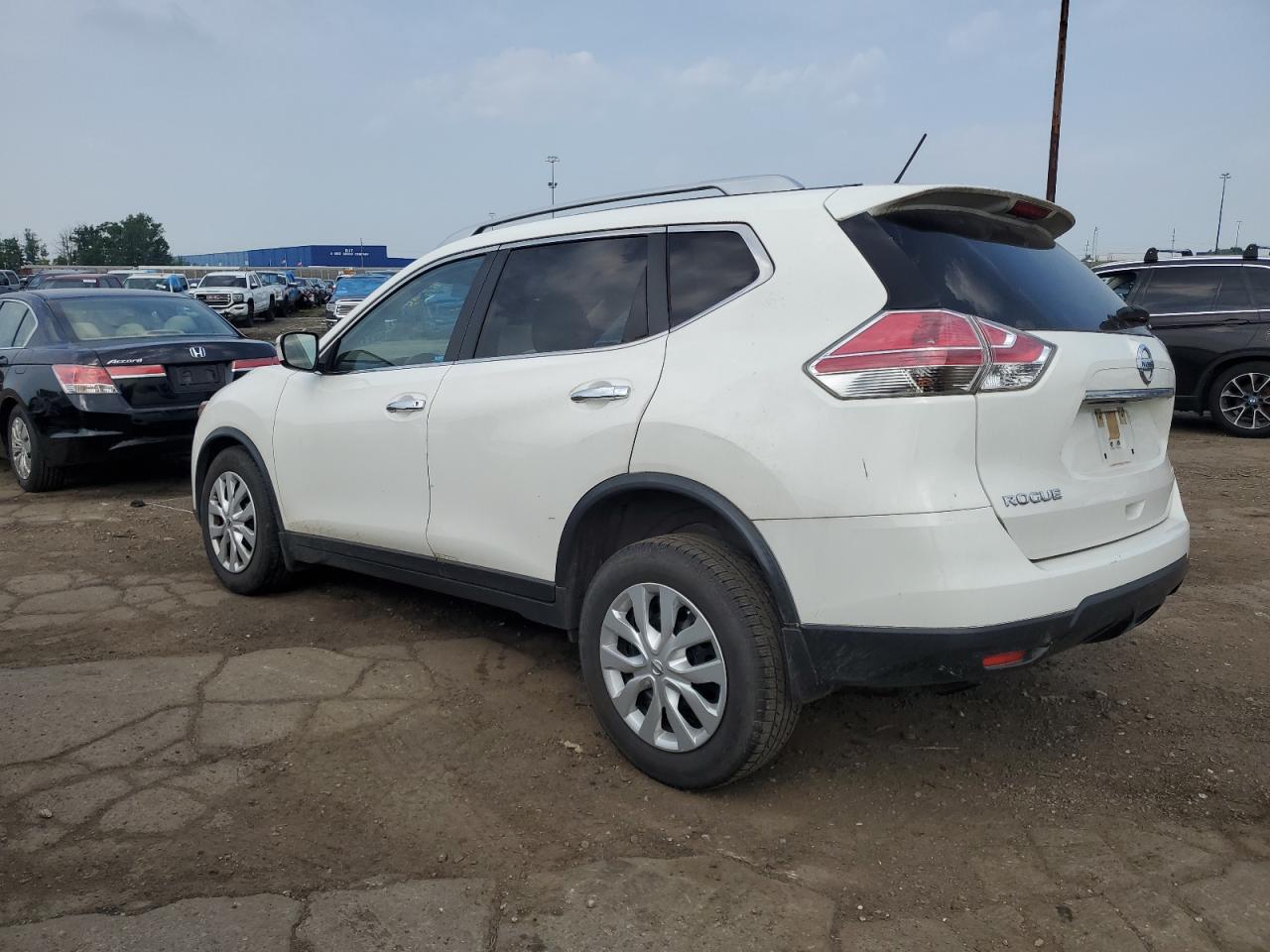 JN8AT2MV8GW148647 2016 Nissan Rogue S