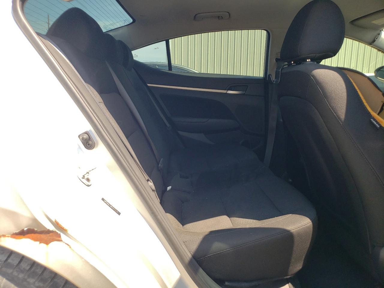 5NPD84LF9KH422274 2019 Hyundai Elantra Sel