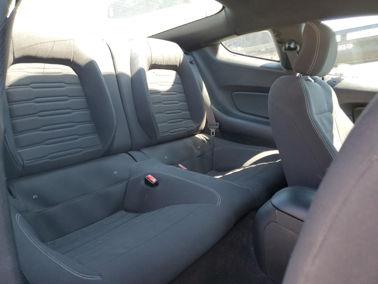 1FA6P8THXF5321809 2015 Ford Mustang