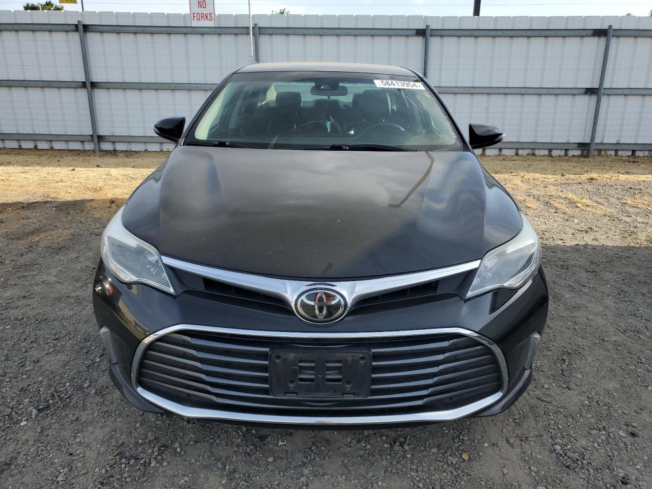 4T1BK1EB0JU282911 2018 Toyota Avalon Xle