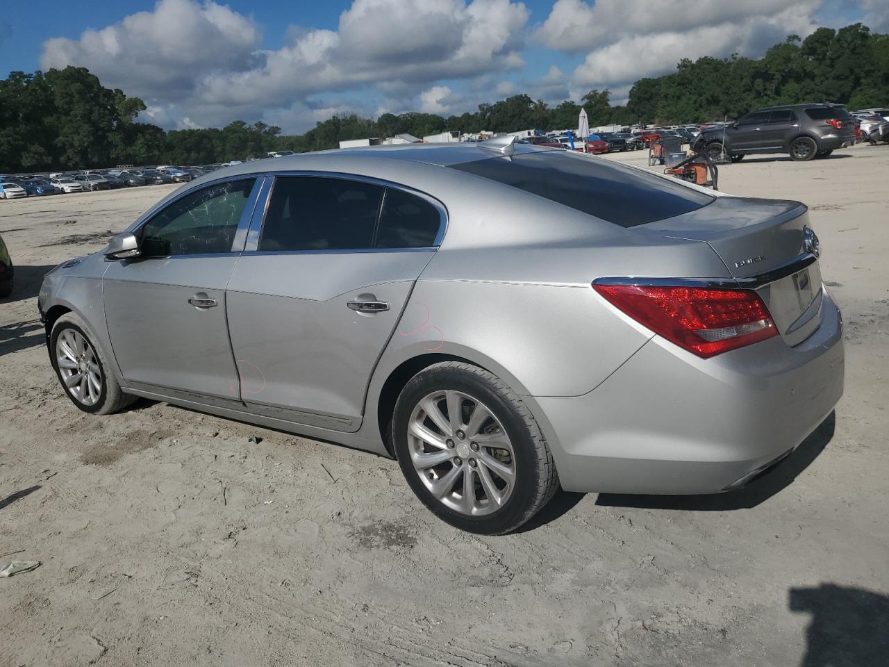 1G4GB5G35FF184374 2015 Buick Lacrosse