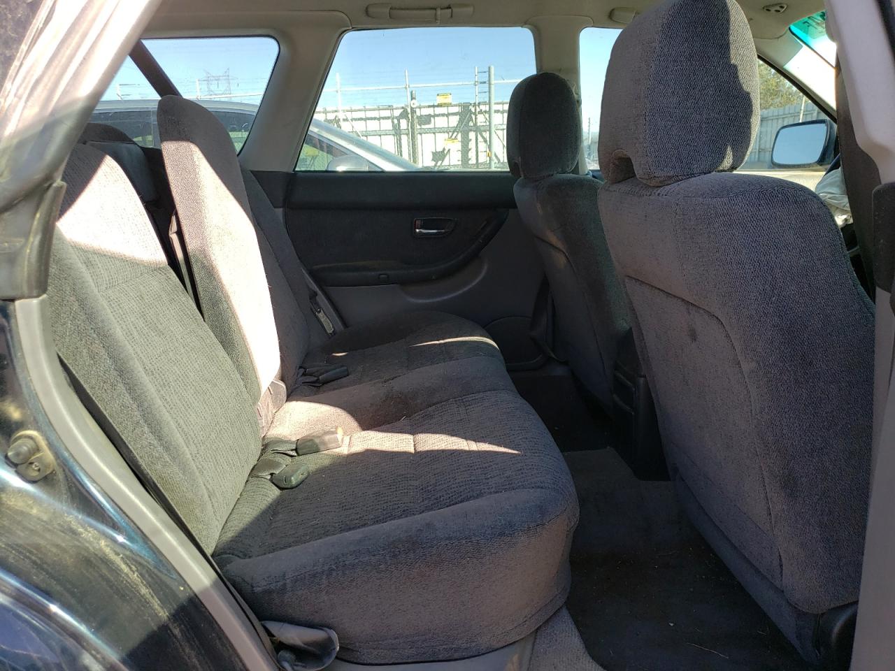 4S3BH6658Y7602428 2000 Subaru Legacy Outback