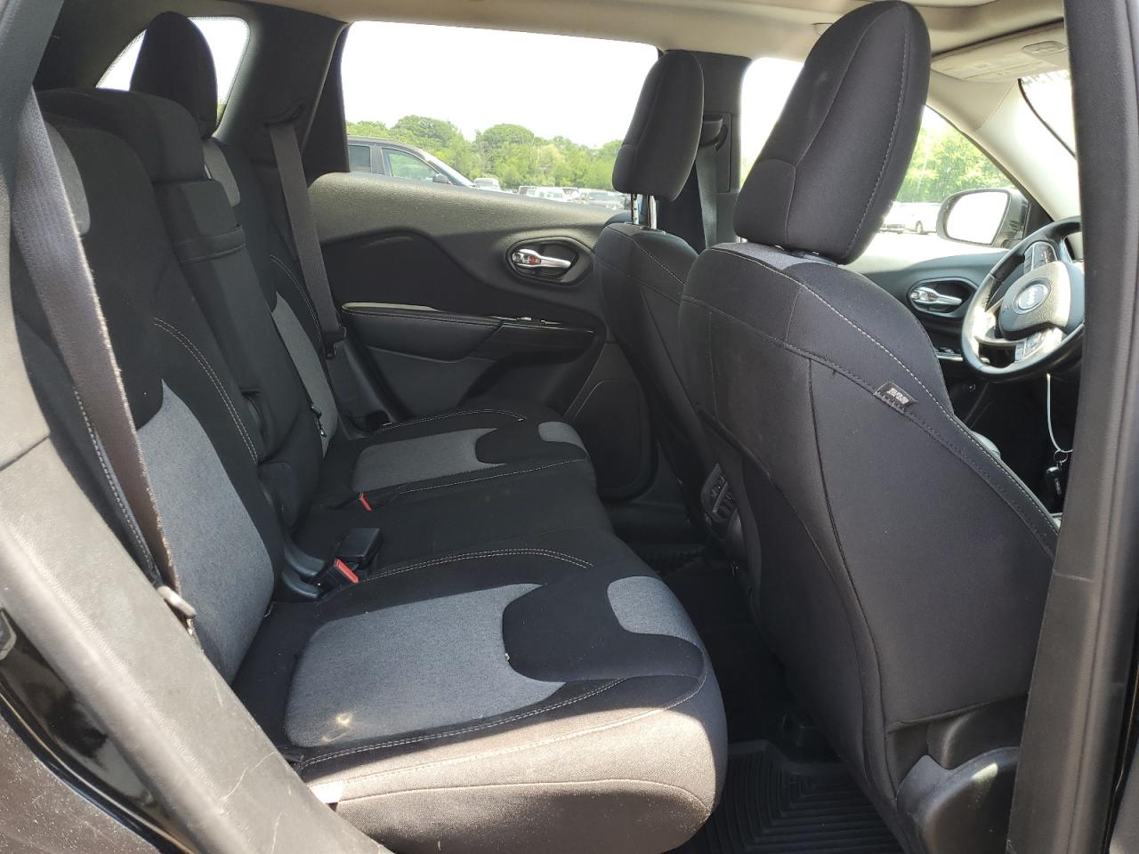 1C4PJMCB4EW193466 2014 Jeep Cherokee Latitude