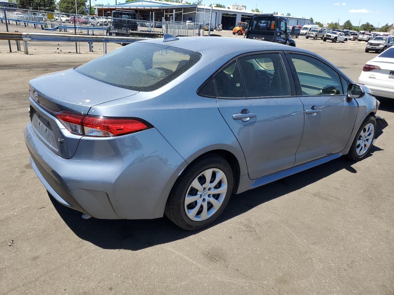 2021 Toyota Corolla Le vin: JTDEPMAE4MJ143164