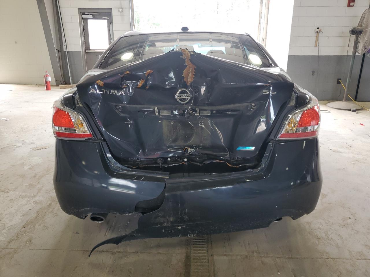 2014 Nissan Altima 2.5 vin: 1N4AL3AP4EC328865