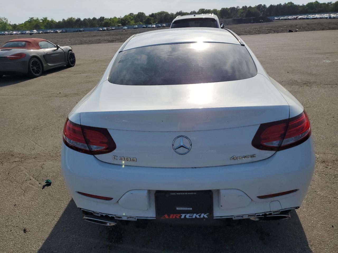 2017 Mercedes-Benz C 300 4Matic vin: WDDWJ4KB6HF405436