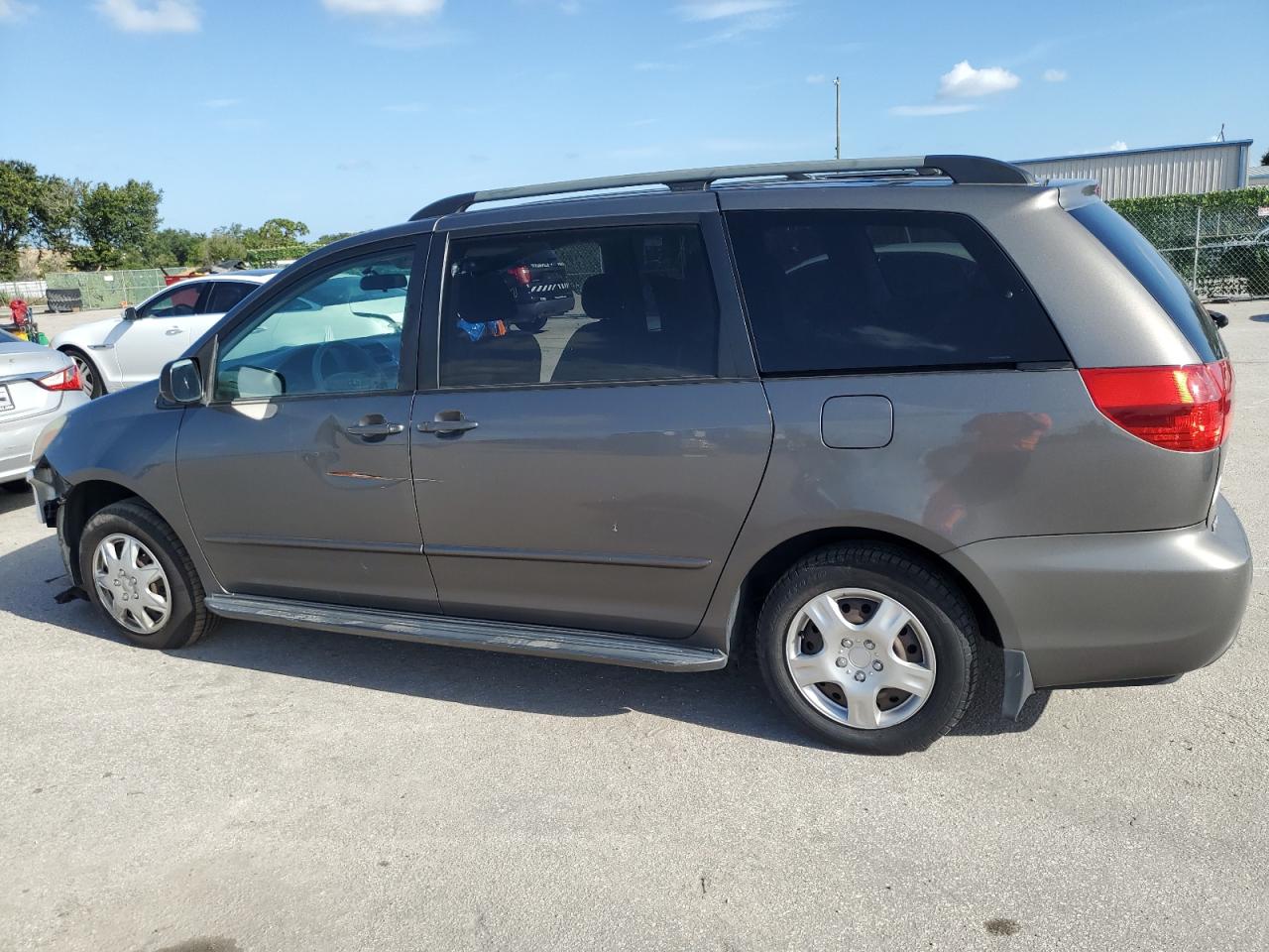 5TDZA23C74S014504 2004 Toyota Sienna Ce