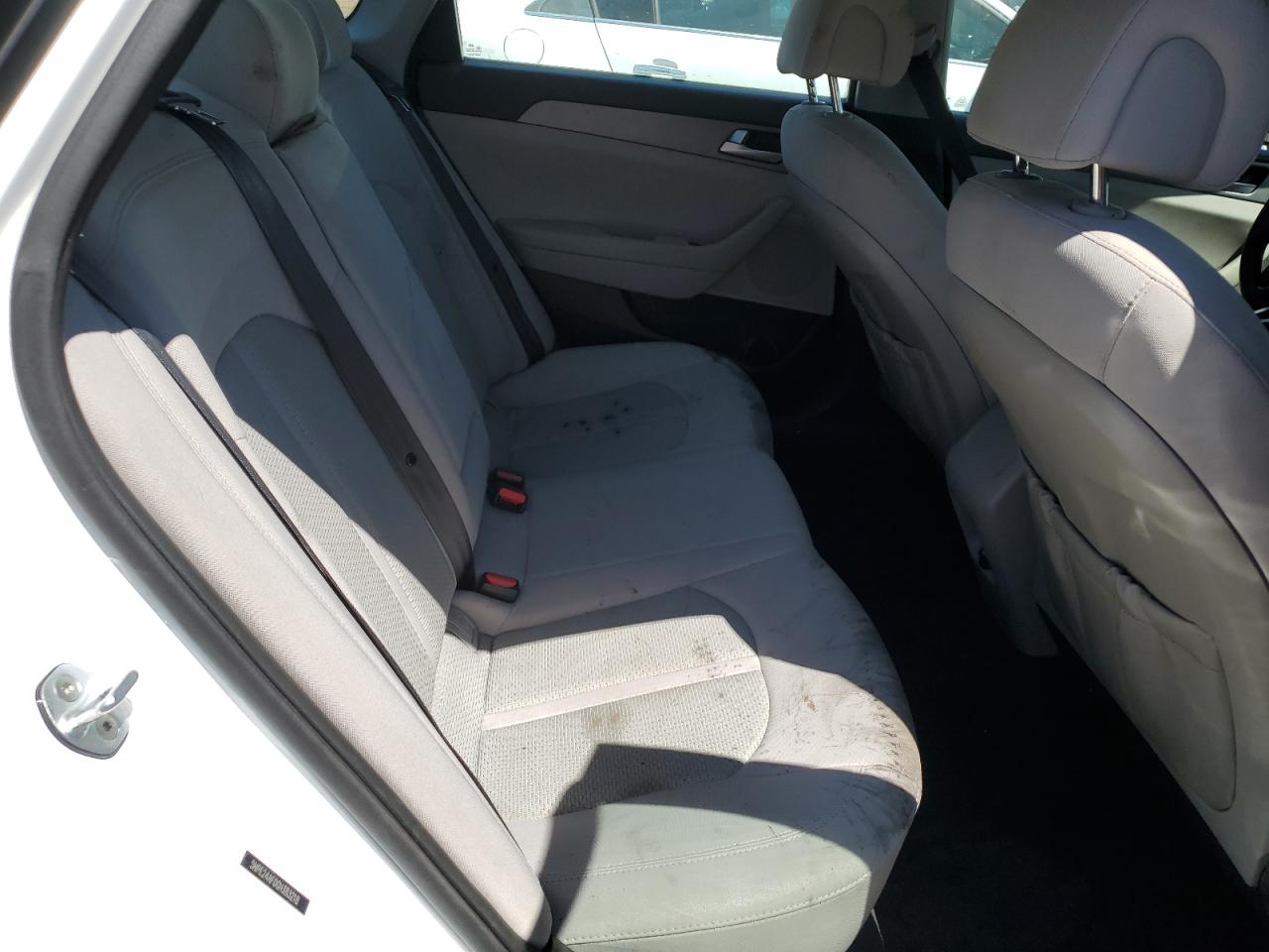 5NPE24AF0GH383218 2016 Hyundai Sonata Se