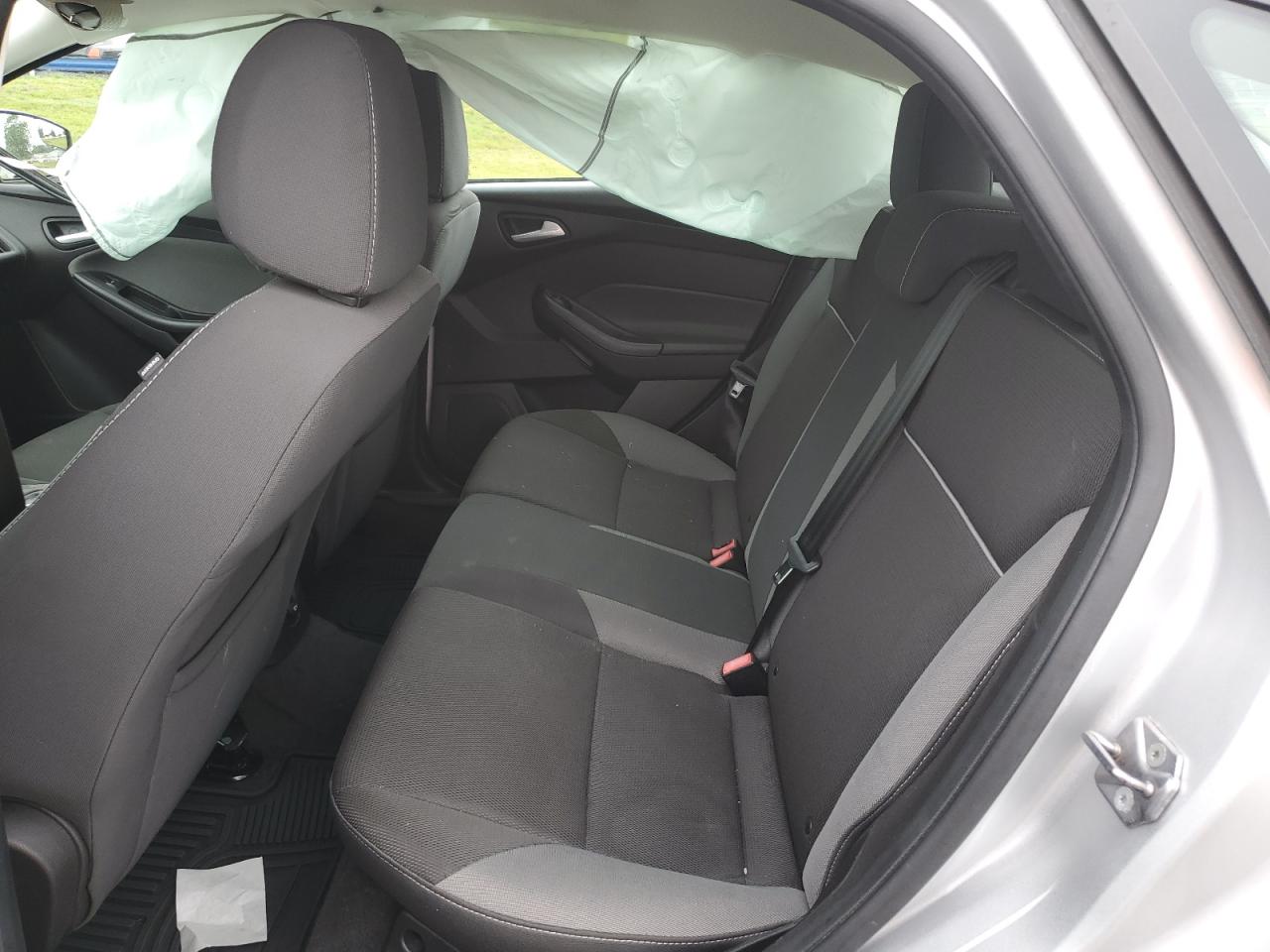 1FADP3K25DL180096 2013 Ford Focus Se