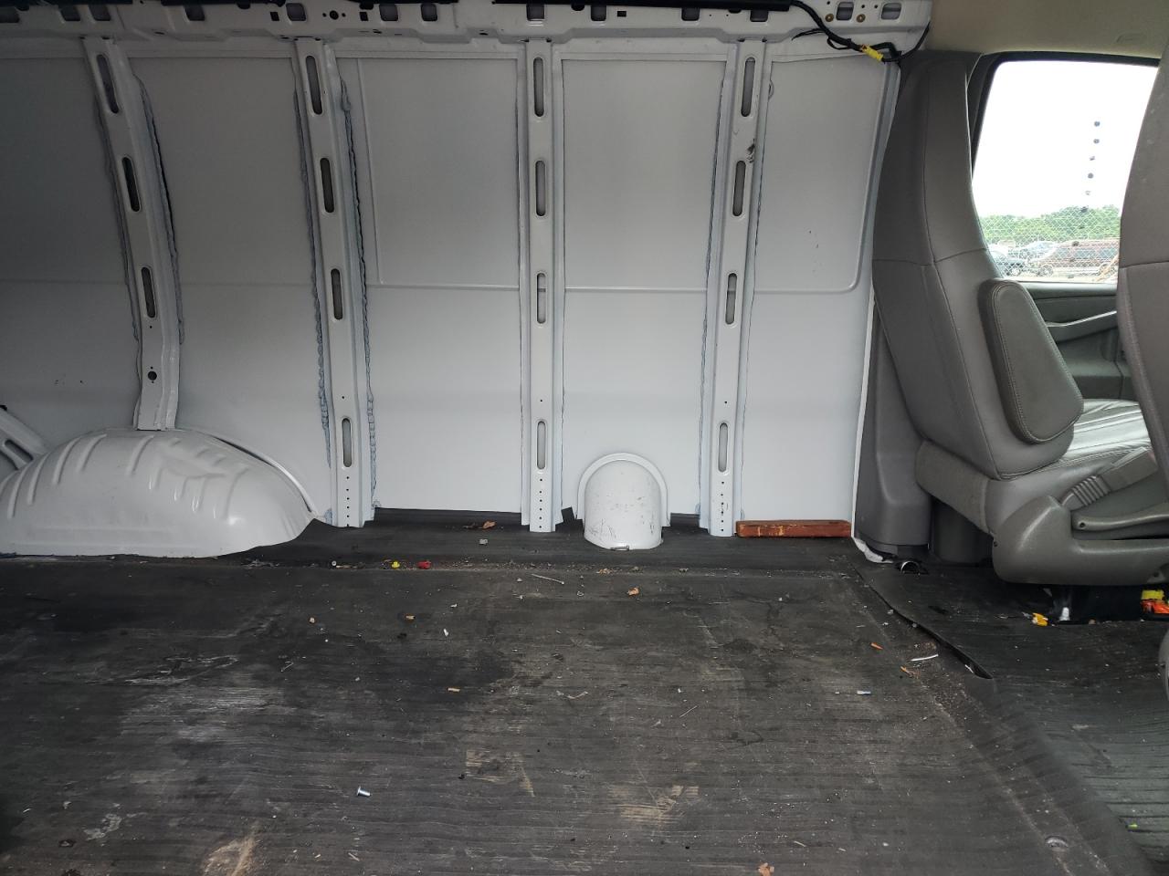 1GTW7AFP2N1236540 2022 GMC Savana G2500