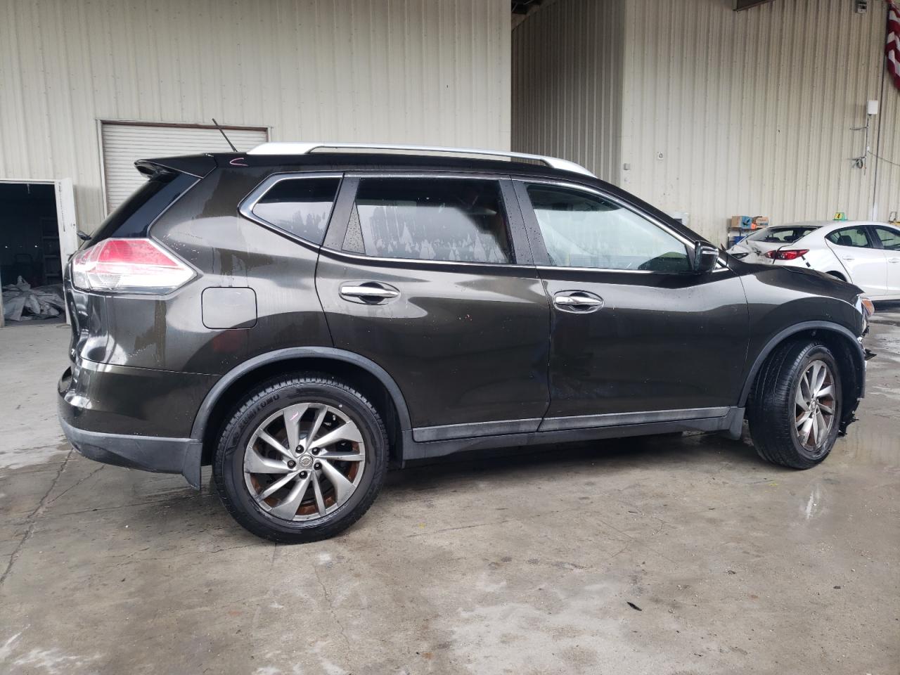 2015 Nissan Rogue S vin: 5N1AT2MT7FC768296