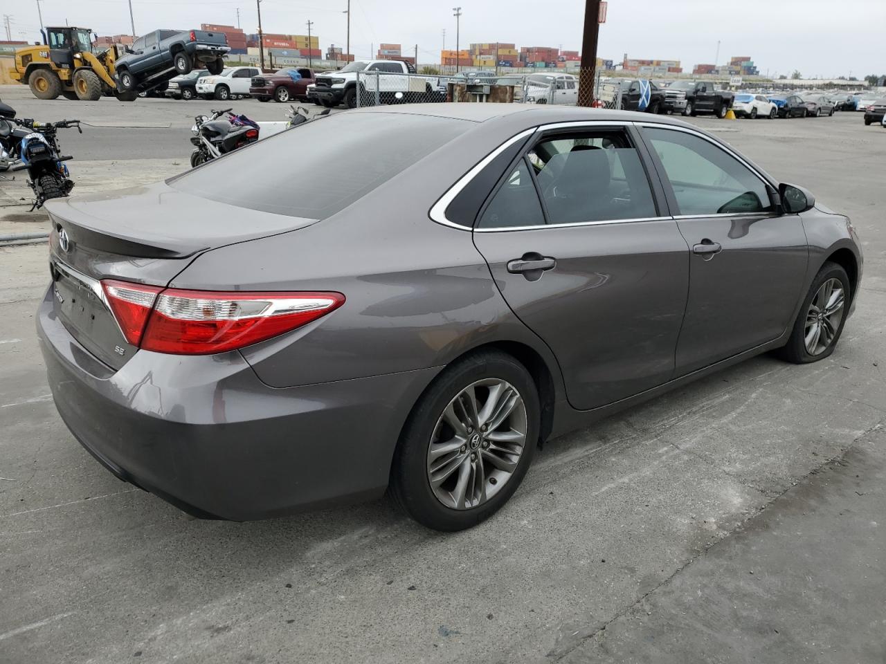 2017 Toyota Camry Le vin: 4T1BF1FK1HU619468