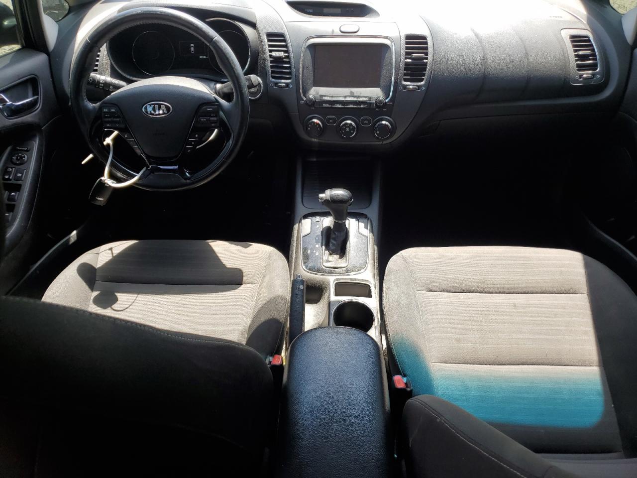 3KPFL4A76HE038422 2017 Kia Forte Lx