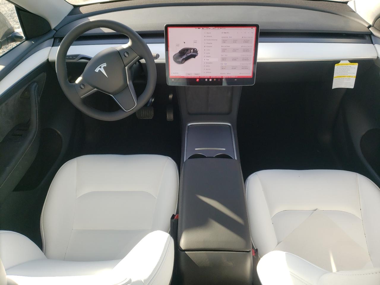 7SAYGDEE4RF004418 2024 Tesla Model Y