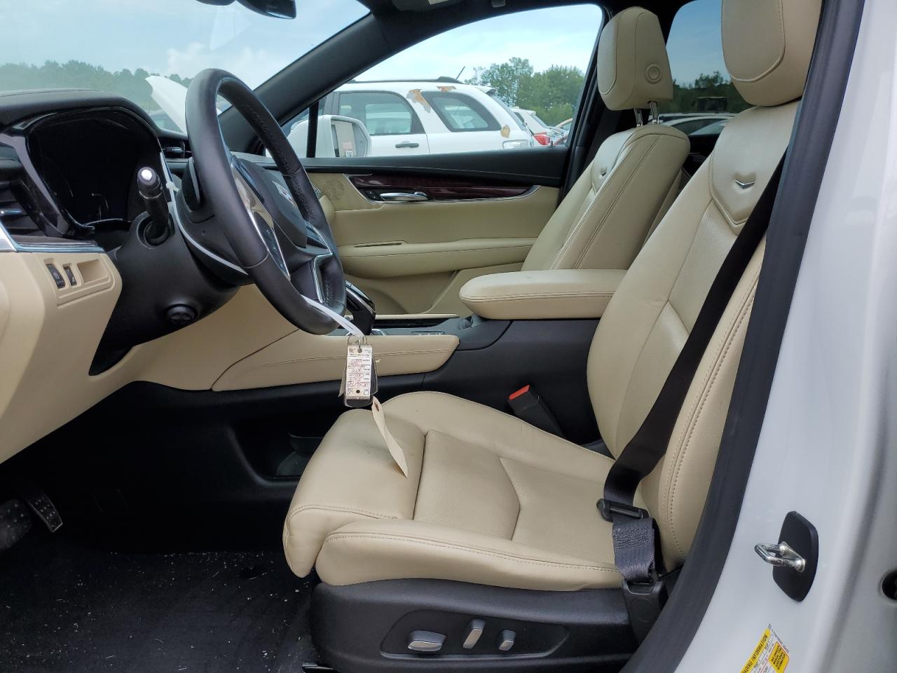 1GYKNERS0HZ165429 2017 Cadillac Xt5 Premium Luxury