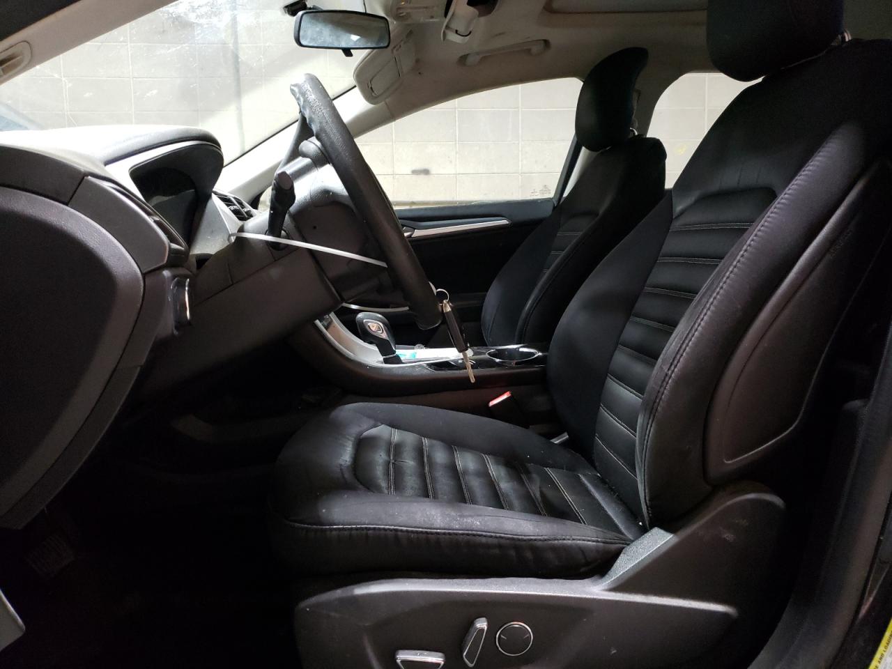 3FA6P0H78FR129769 2015 Ford Fusion Se