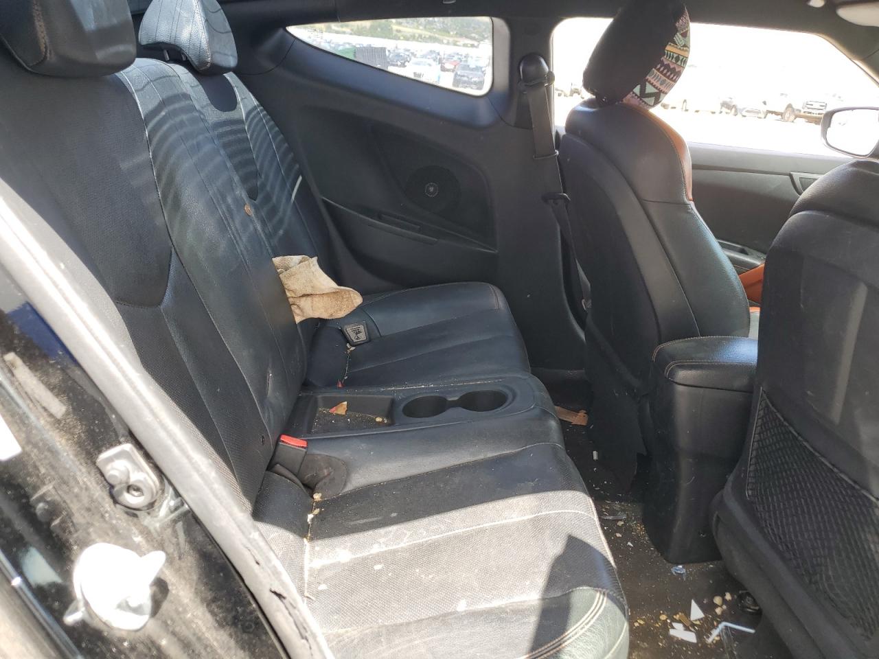 KMHTC6AE9GU249512 2016 Hyundai Veloster Turbo