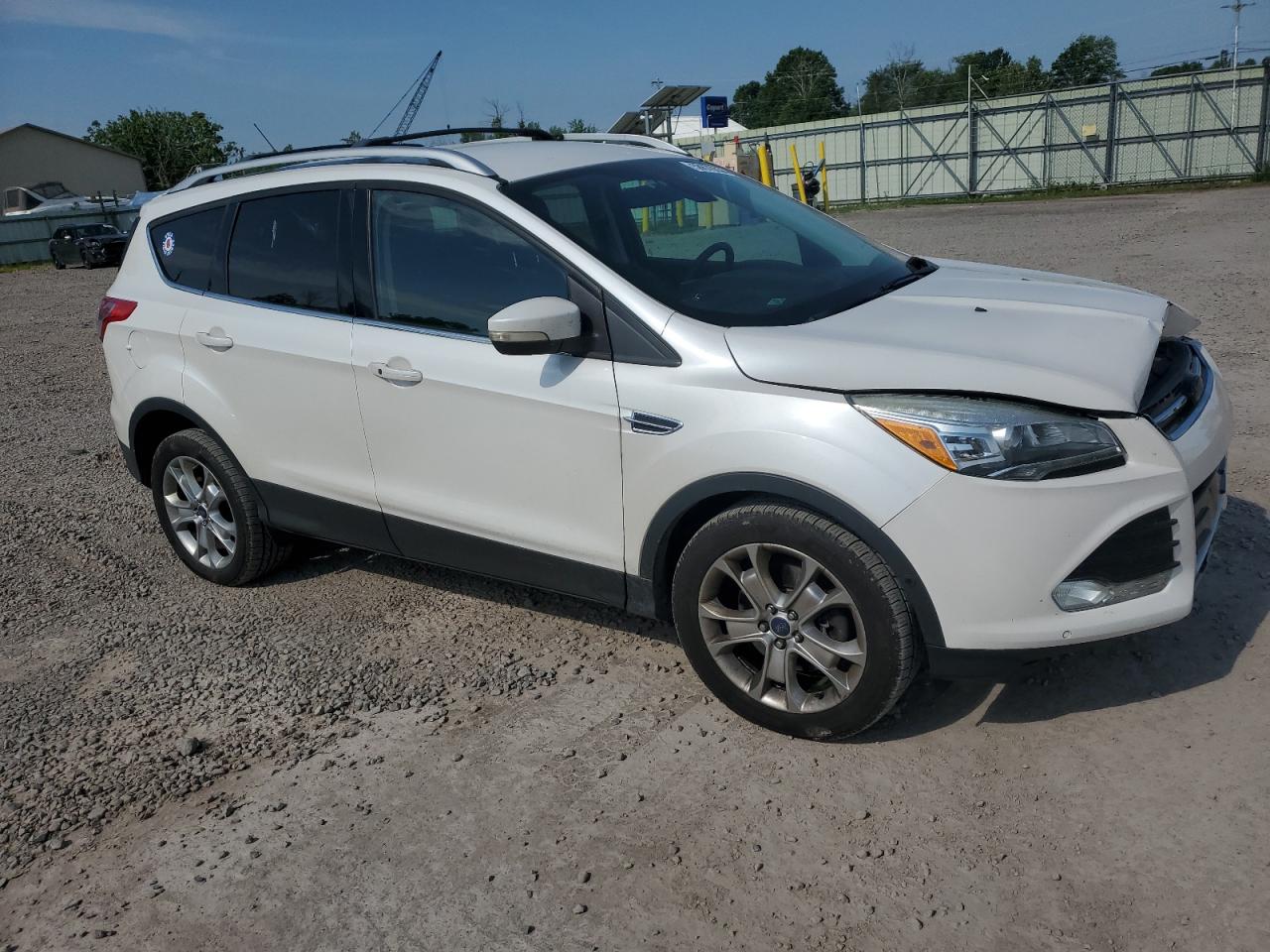 1FMCU9J93EUC63727 2014 Ford Escape Titanium