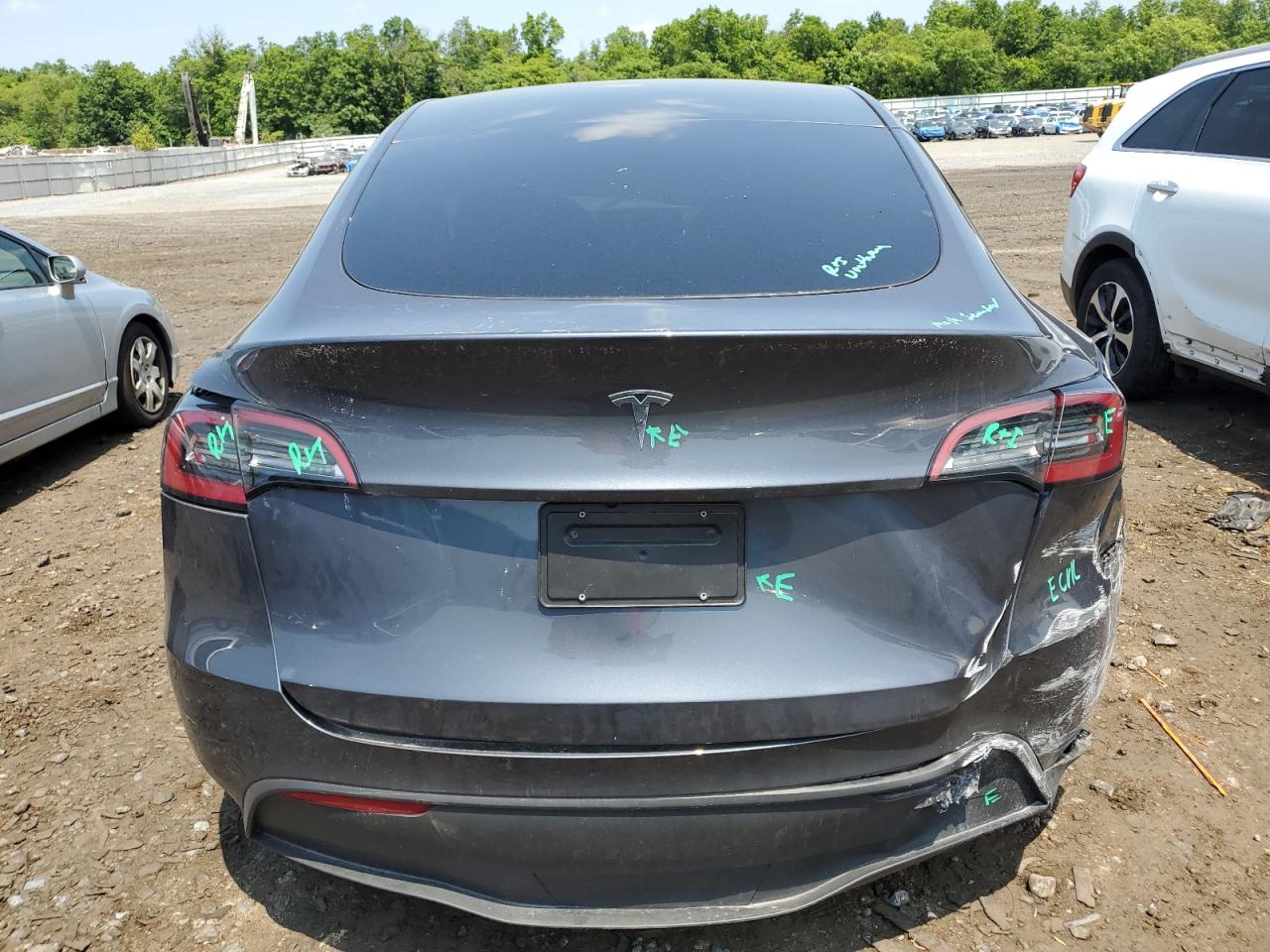 7SAYGDED9PF948395 2023 Tesla Model Y