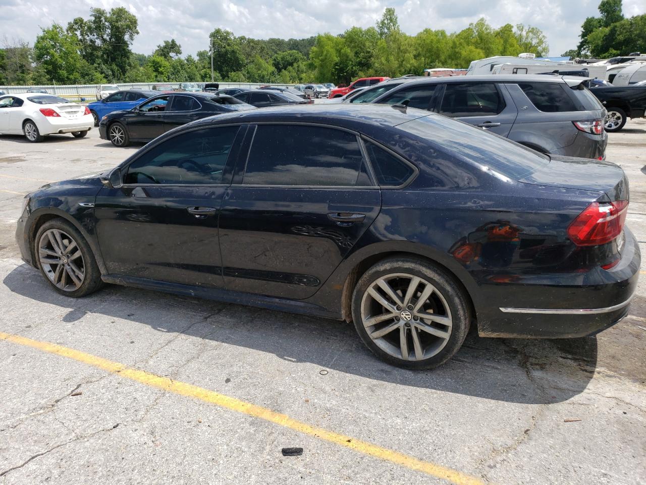 Lot #2699062836 2018 VOLKSWAGEN PASSAT S