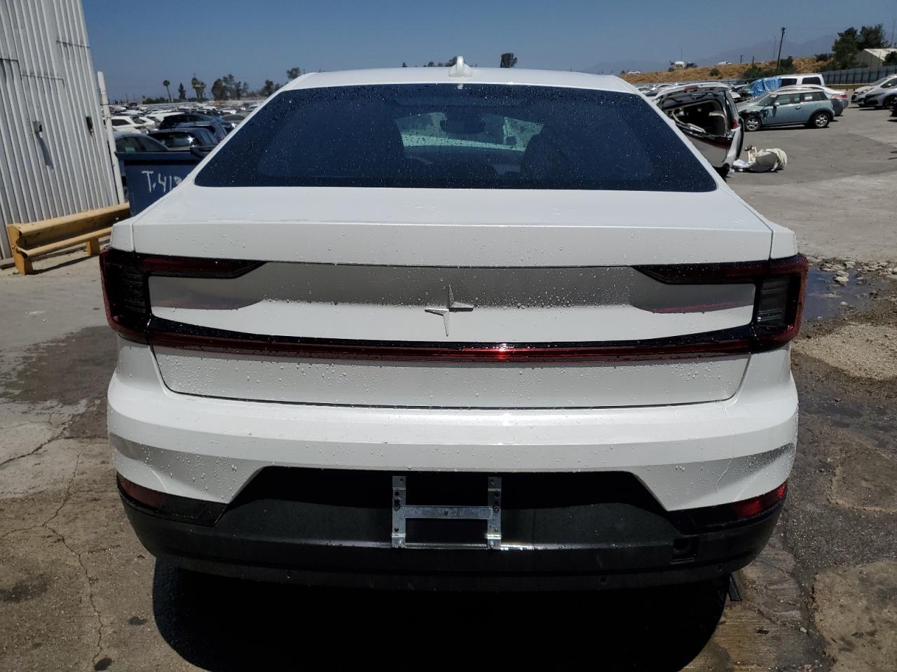 YSMEG3KA1PL143688 2023 Polestar 2