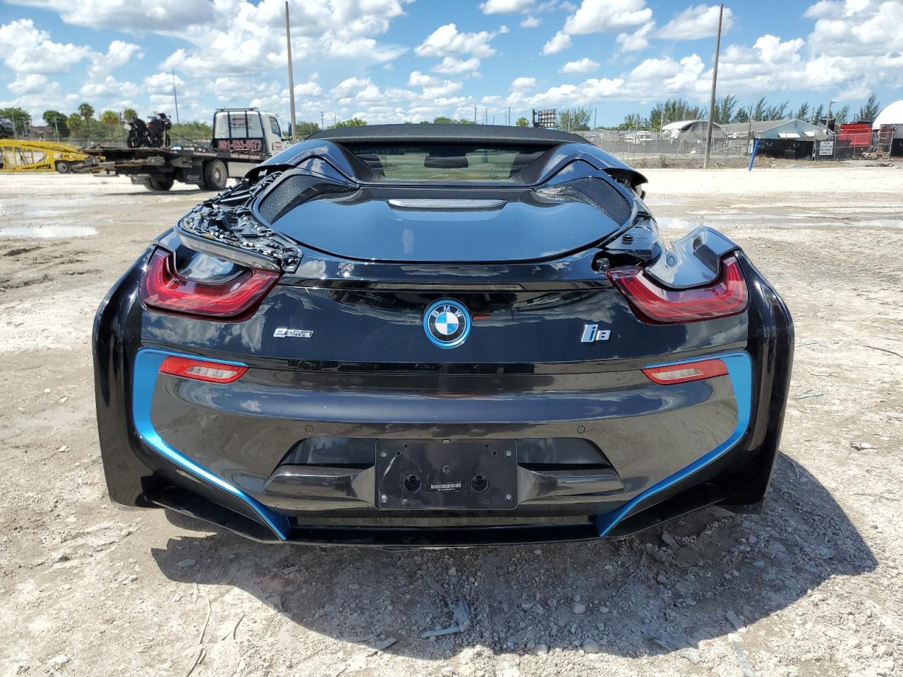 WBY2Z6C58KVG97739 2019 BMW I8