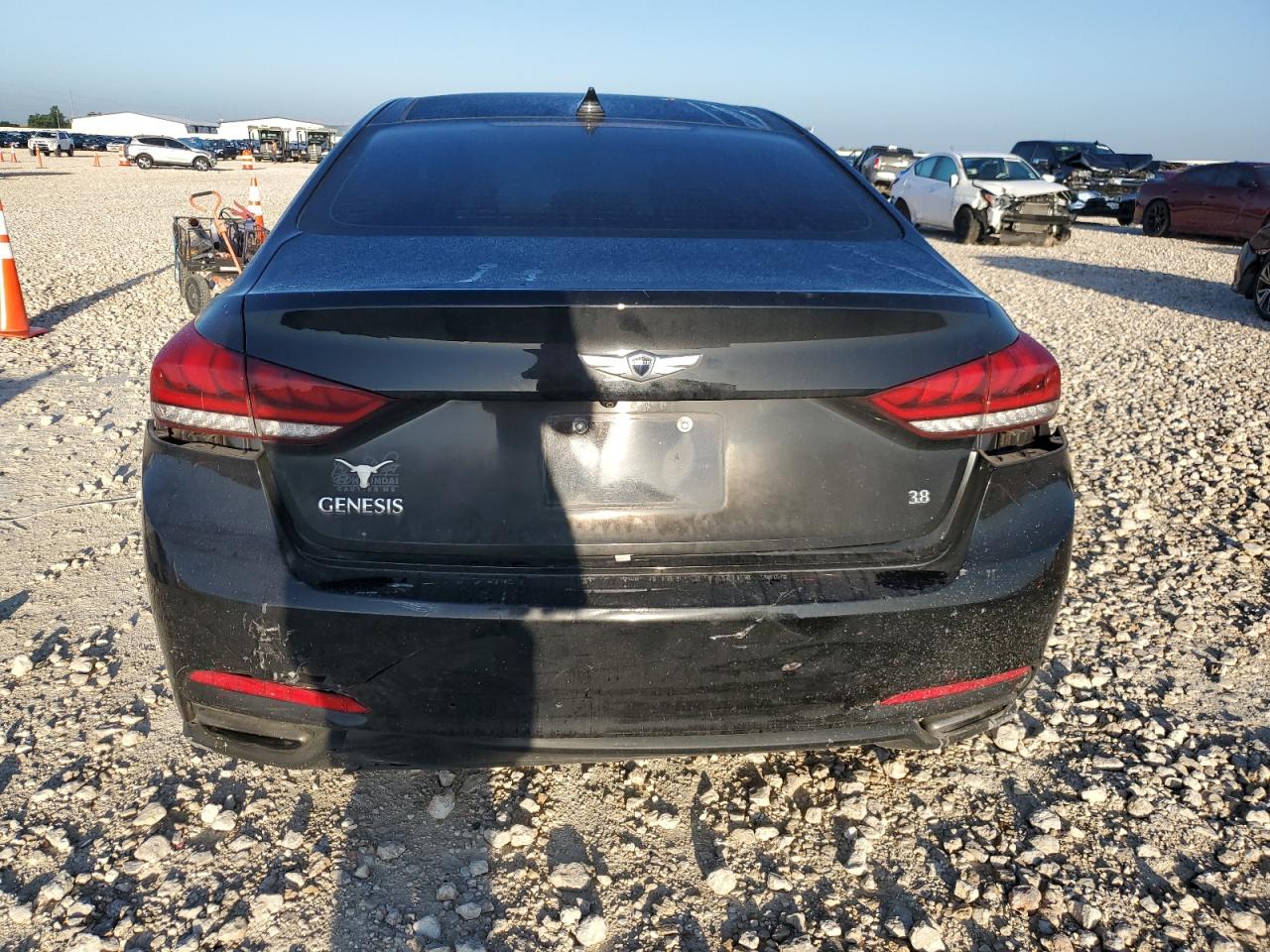 KMHGN4JE6GU126945 2016 Hyundai Genesis 3.8L