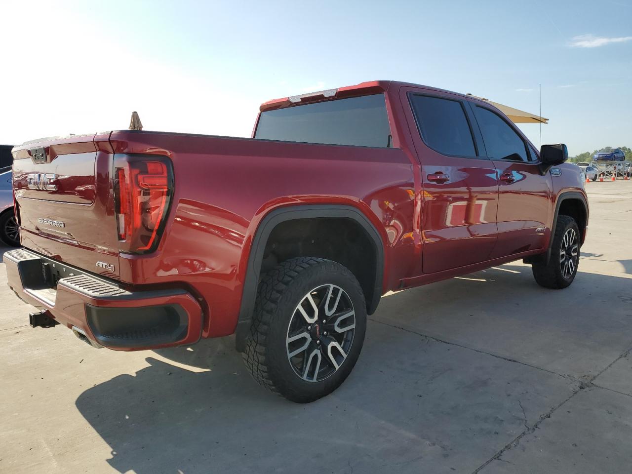 2021 GMC Sierra K1500 At4 vin: 1GTP9EED8MZ382065