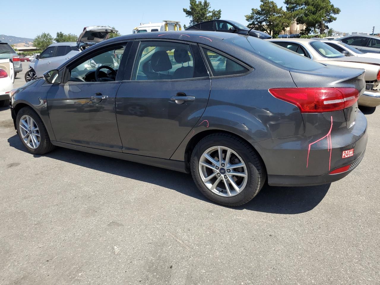 1FADP3FE2HL303914 2017 Ford Focus Se