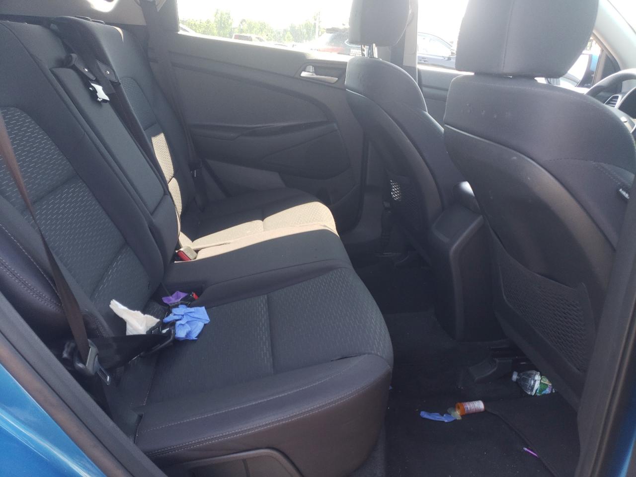 KM8J2CA49KU966680 2019 Hyundai Tucson Se