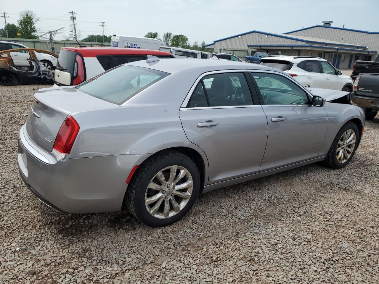 2C3CCARG7FH831045 2015 Chrysler 300 Limited