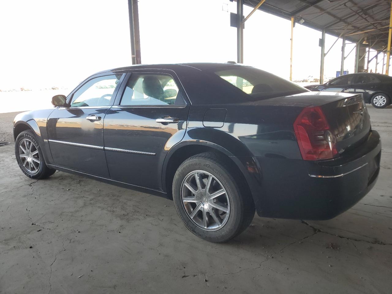 2C3CK5CV0AH218761 2010 Chrysler 300 Touring