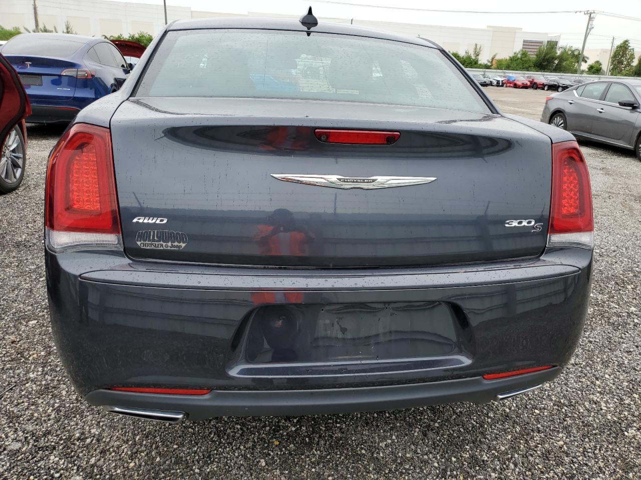 2C3CCAGG5GH314055 2016 Chrysler 300 S