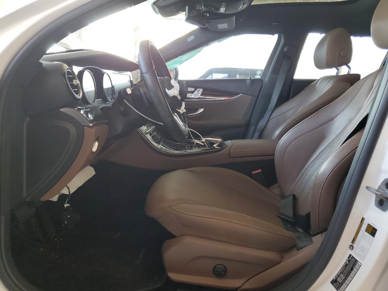 WDDZF4JB0KA561010 2019 Mercedes-Benz E 300