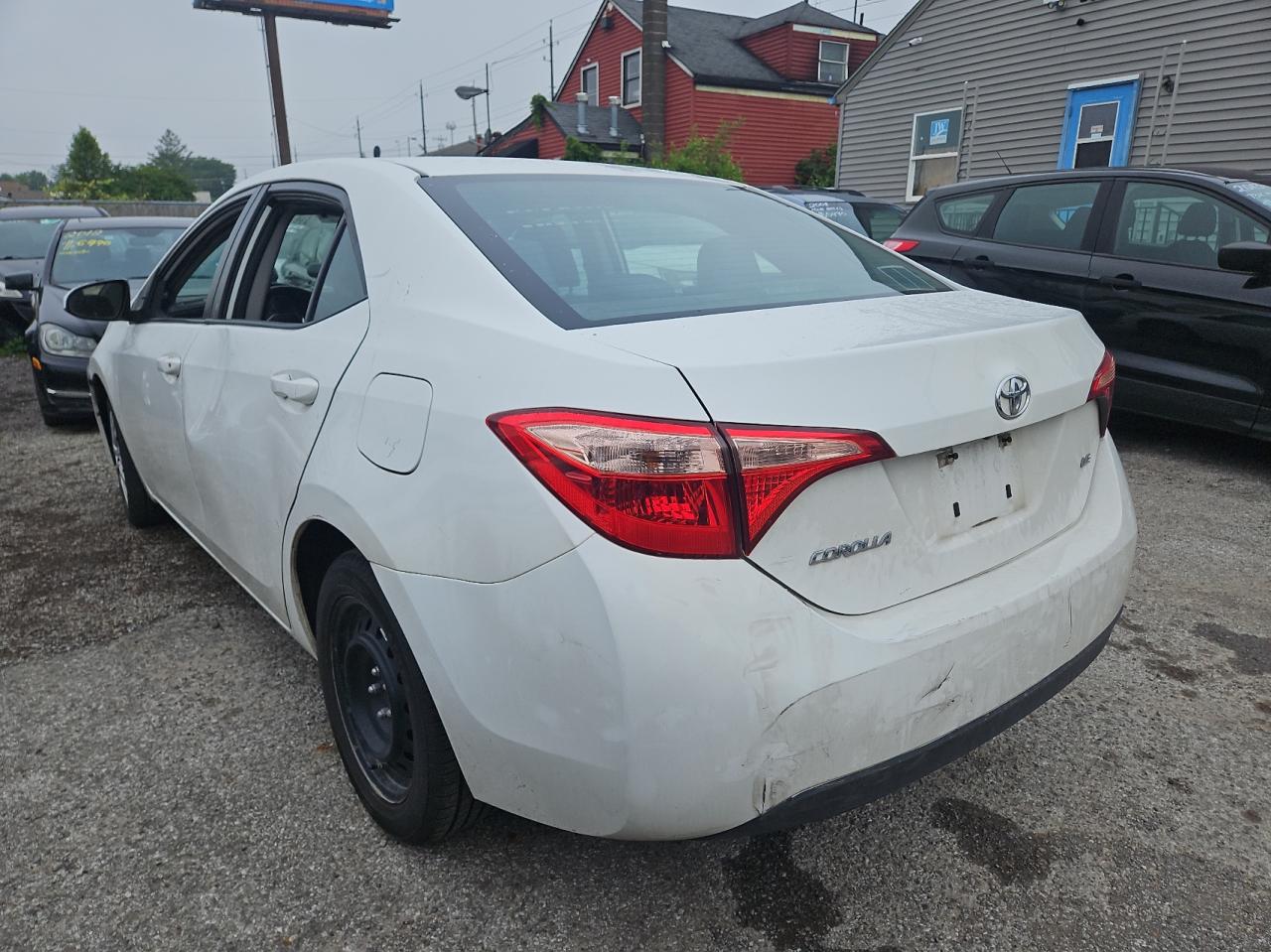 2019 Toyota Corolla L vin: 5YFBURHEXKP939683