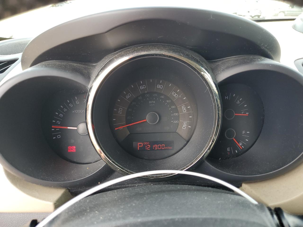 KNDJT2A26B7222642 2011 Kia Soul +