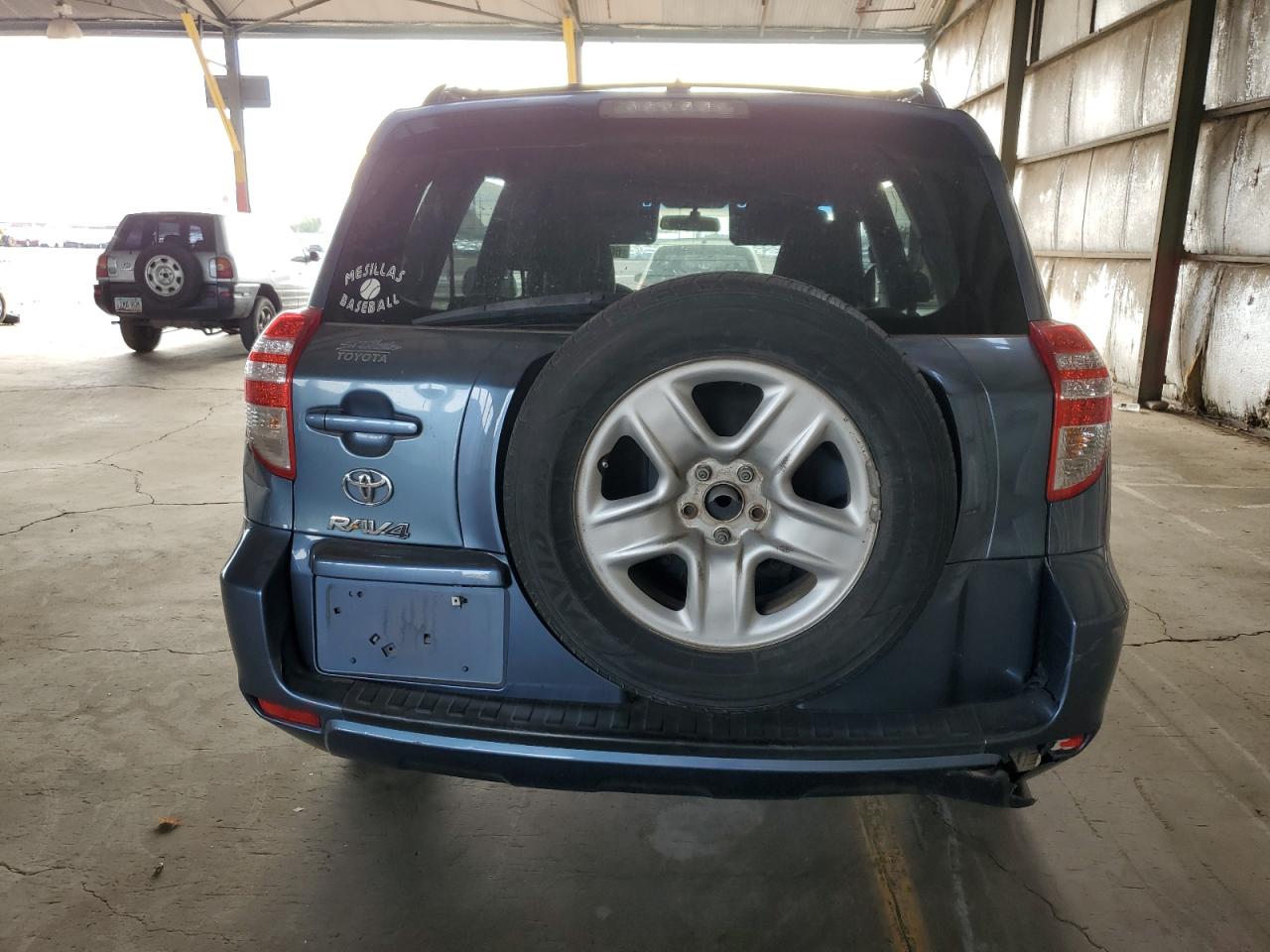 2T3ZF4DV4BW097401 2011 Toyota Rav4