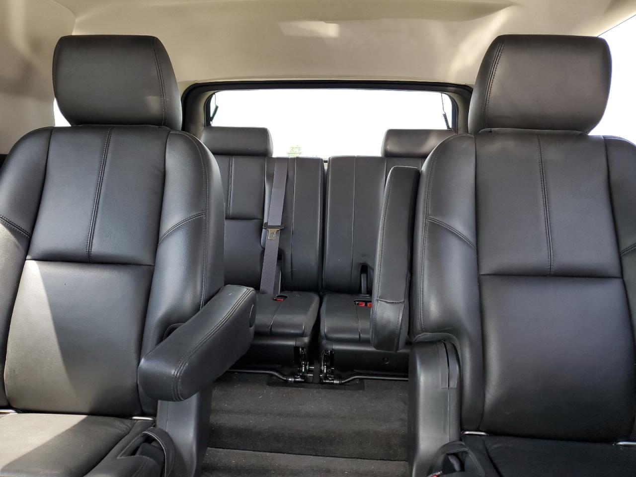 1GNSKBE09CR235947 2012 Chevrolet Tahoe K1500 Lt