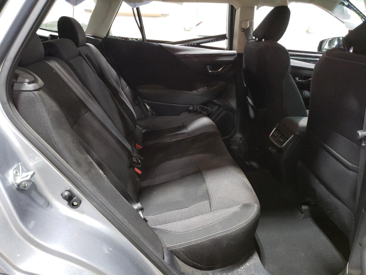 4S4BTAFC2N3190098 2022 Subaru Outback Premium