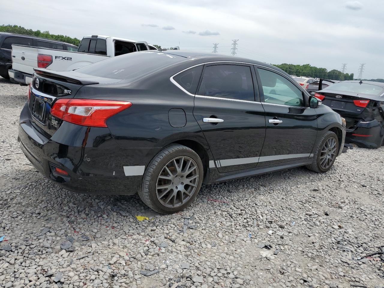 3N1AB7AP0HY210282 2017 Nissan Sentra S