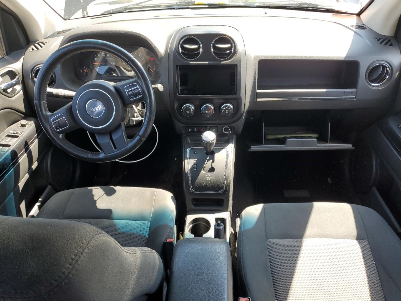 1J4NF1FB2BD135506 2011 Jeep Compass Sport