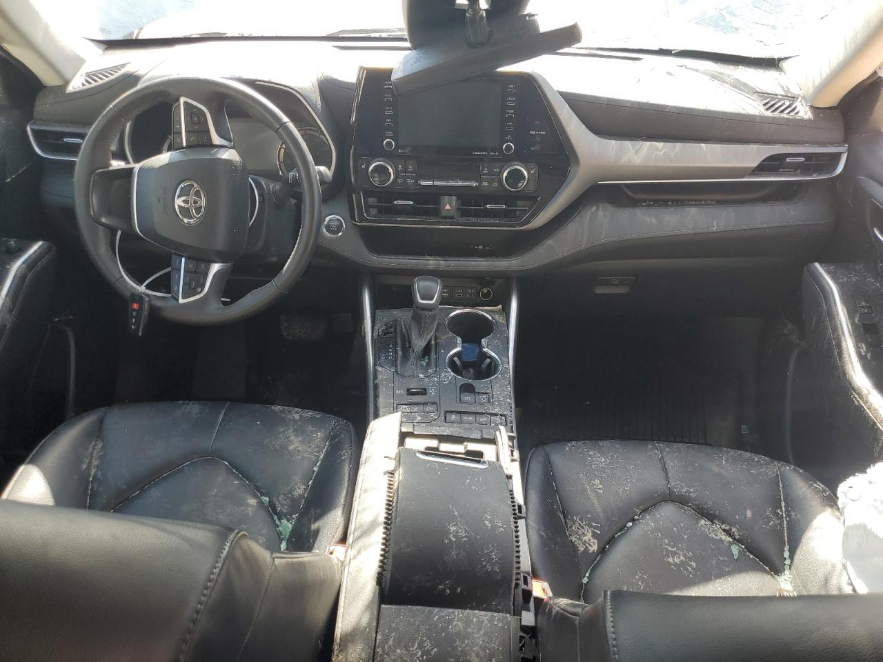 5TDGZRBHXNS243931 2022 Toyota Highlander Xle