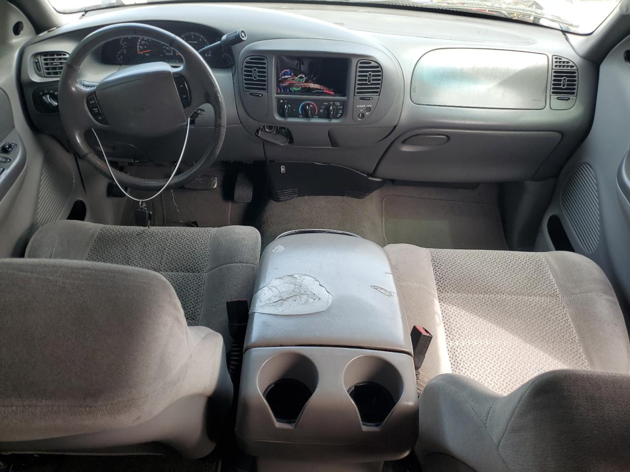 1FTRX07W52KA72249 2002 Ford F150