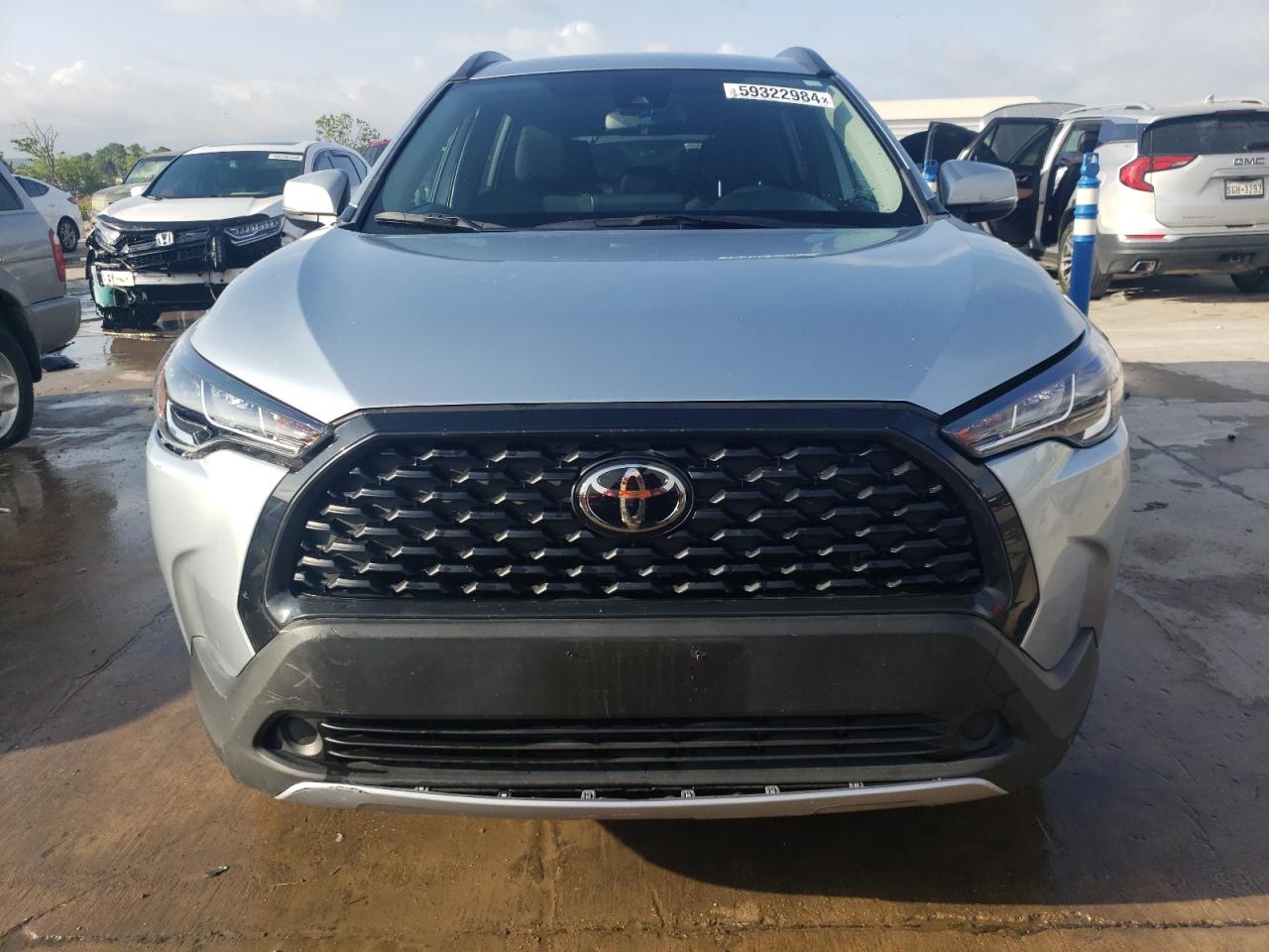 2022 Toyota Corolla Cross Le vin: 7MUCAABG4NV024998