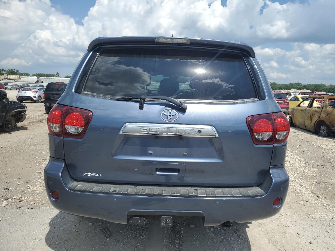 5TDDY5G16JS159903 2018 Toyota Sequoia Platinum