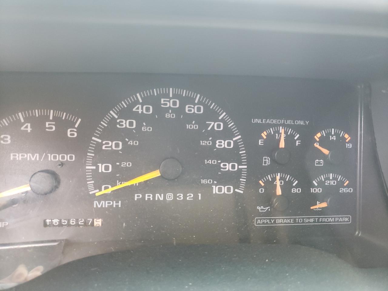 3GKGK26R9XG553220 1999 GMC Suburban K2500